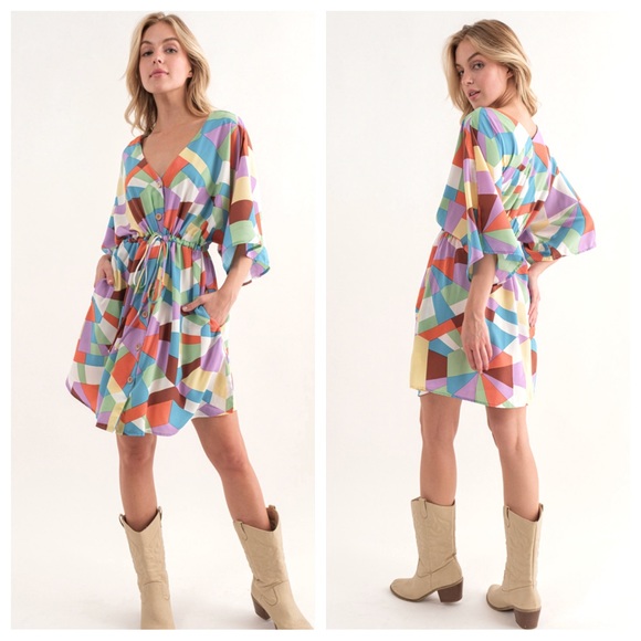 32 V-Neck Multicolor Print Dress - Picture 1 of 3